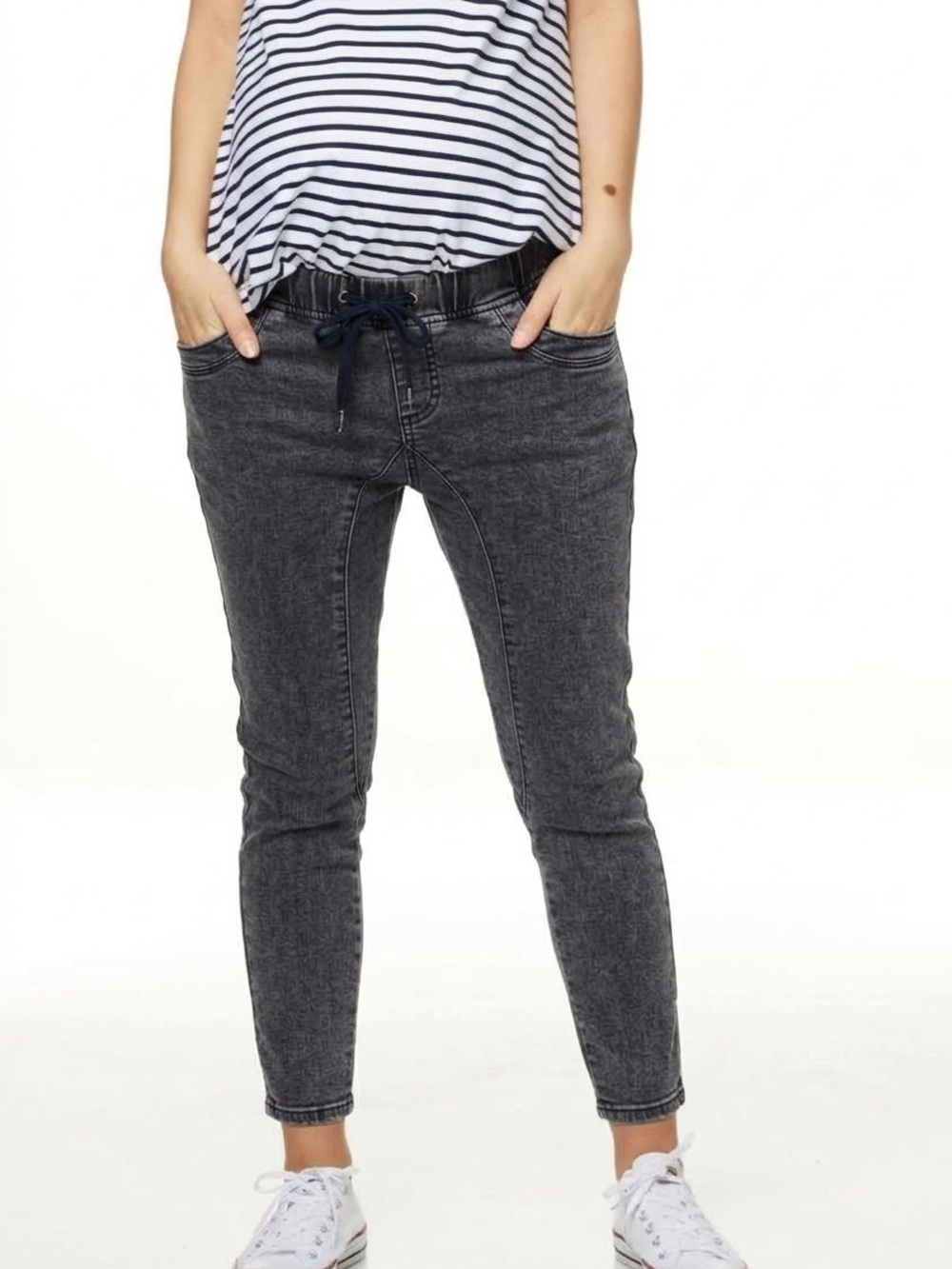 Bae. Walk This Way Denim Maternity Joggers Grey Washed, size M